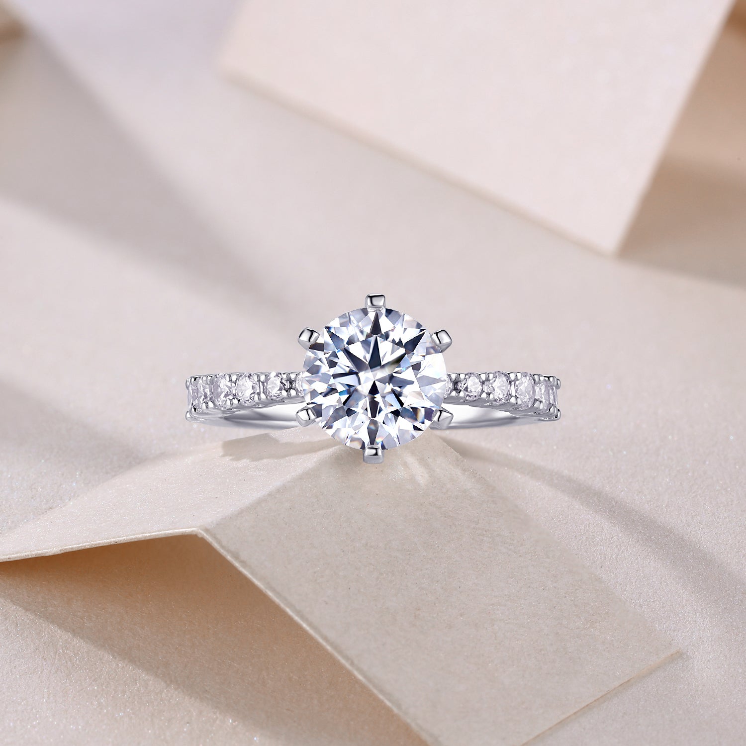Goddess's Blessing - A Wedding Ring Set With 2-carat Top-quality Moissanite S925 Silver And Platinum-plated Diamond. The Ring Can Be Inspected With A Diamond Pen