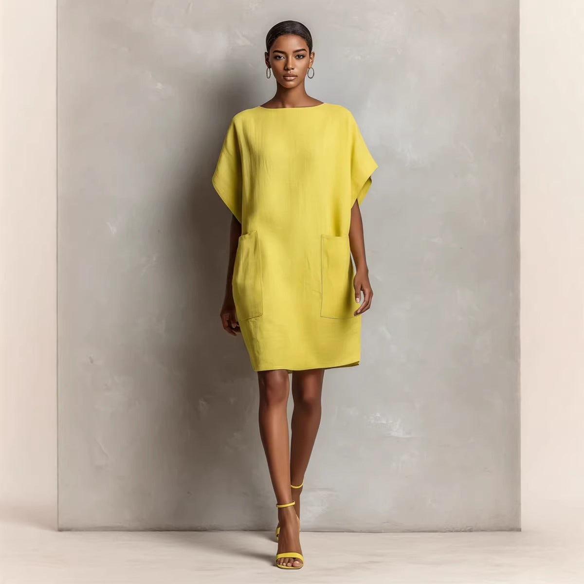 Womens Loose-Fitting Boatneck Dress With Batwing Sleeves And Large Pockets